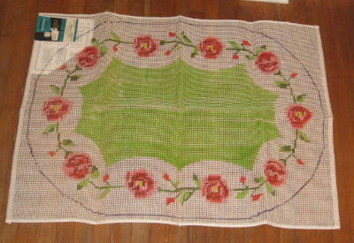 Bernat No-Frame Rug Pattern ROSES Vintage