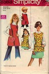 Simplicity 8563 Medium Vintage Apron Pattern UNCUT